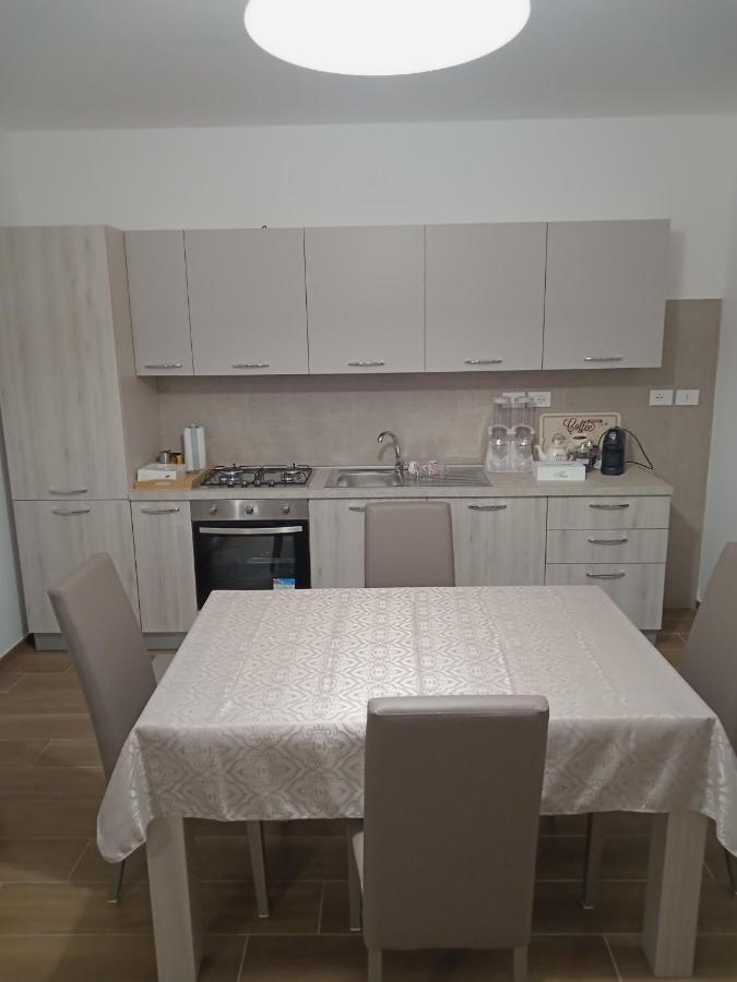 לינה וארוחת בוקר סן ג'יובאני טאטינו Dolce Casa מראה חיצוני תמונה