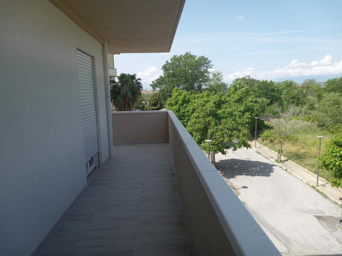 לינה וארוחת בוקר סן ג'יובאני טאטינו Dolce Casa מראה חיצוני תמונה