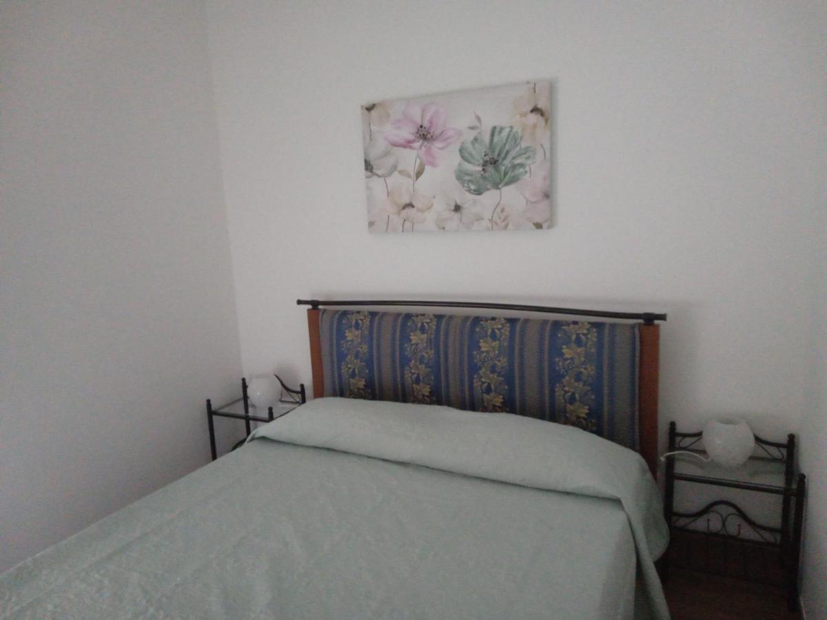 לינה וארוחת בוקר סן ג'יובאני טאטינו Dolce Casa מראה חיצוני תמונה